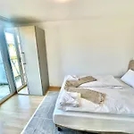 Apartment Wa - Penthouse 6 Pax Zurich