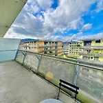 Wa - Penthouse 6 Pax Apartment *